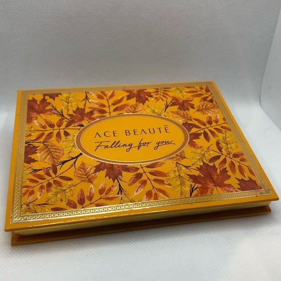 Ace Beaute Falling for You Palette Cruelty Free Shimmer Matte Eyeshadows - Picture 2 of 6